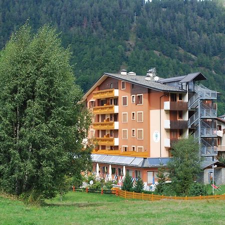 Hotel Derby Aprica Extérieur photo